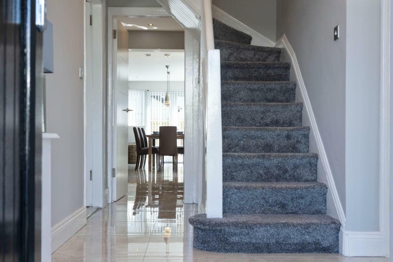 Chestnut House, Beautiful, Spacious & Comfortable Белфаст